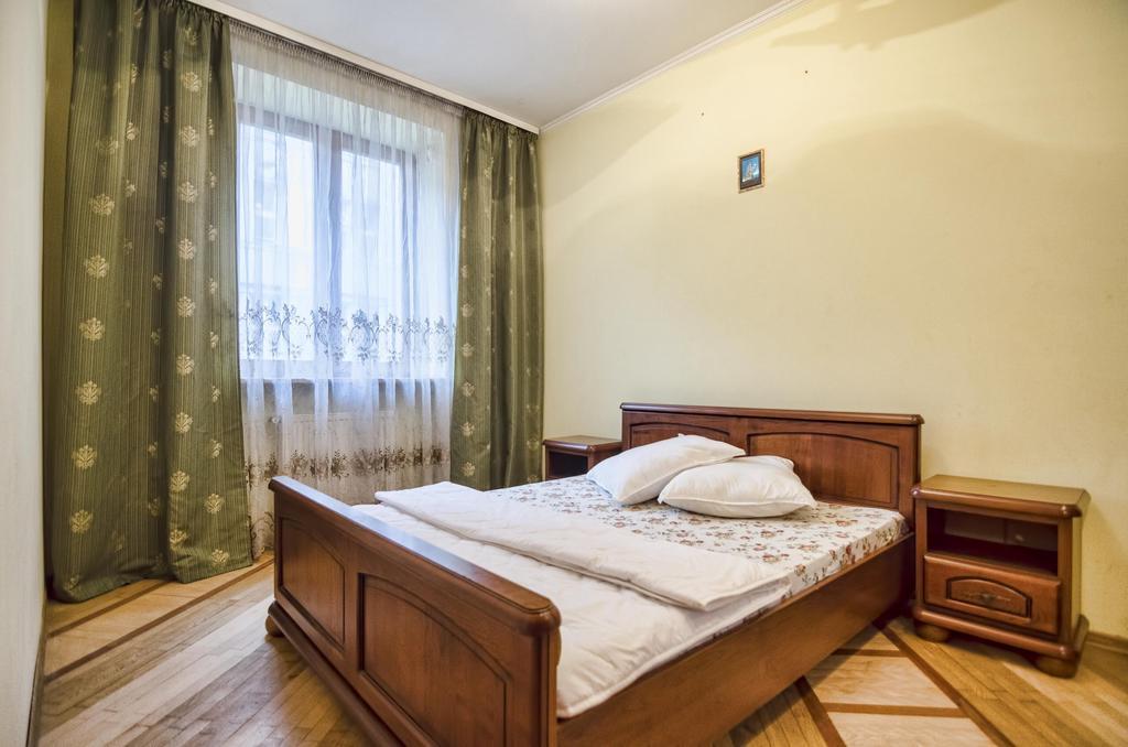 Apartment Hnatuka Center Lviv Kültér fotó
